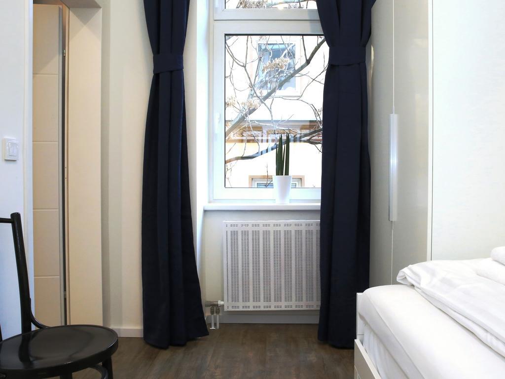 Flatprovider Comfort Eduard Apartment - Contactless Check In Viyana Oda fotoğraf